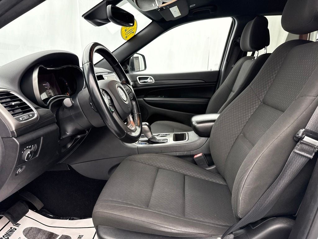 2020 Jeep Grand Cherokee Laredo E