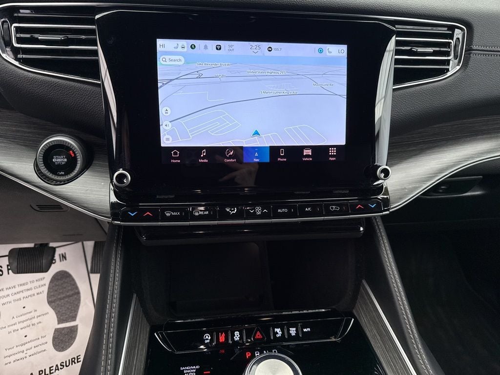 2024 Jeep Wagoneer L Series II