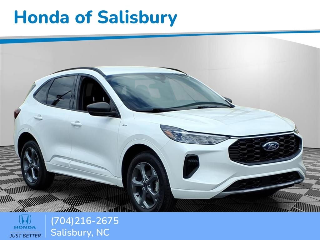2023 Ford Escape ST-Line