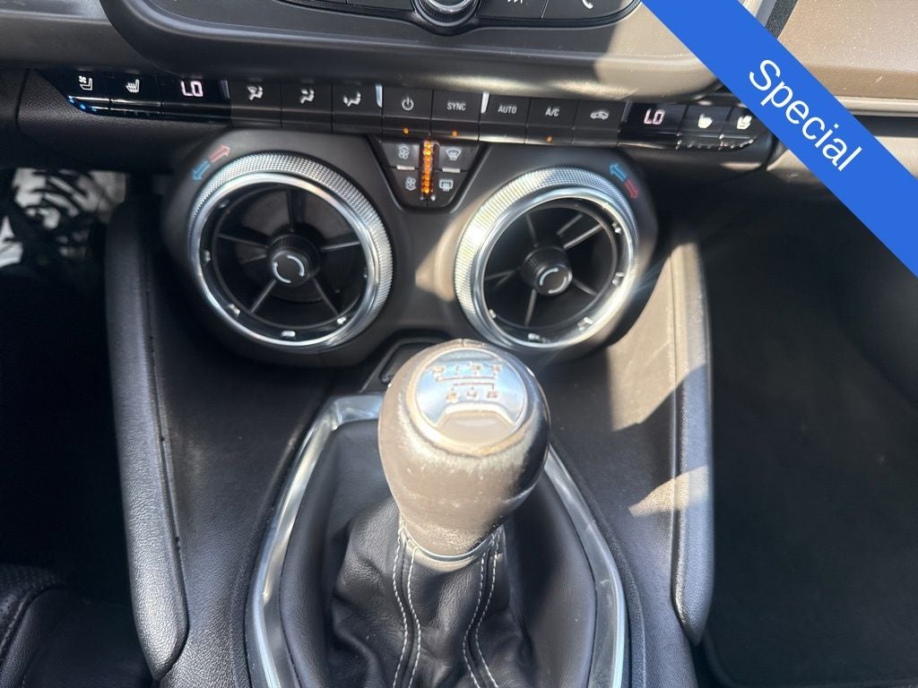 2019 Chevrolet Camaro 2LT 2LT