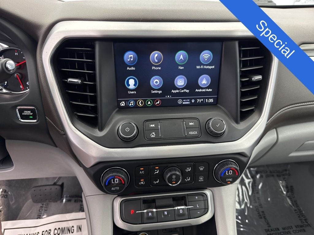 2023 GMC Acadia SLT