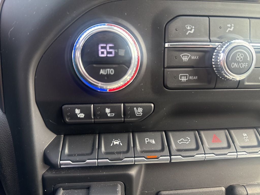 2022 GMC Sierra Limited AT4