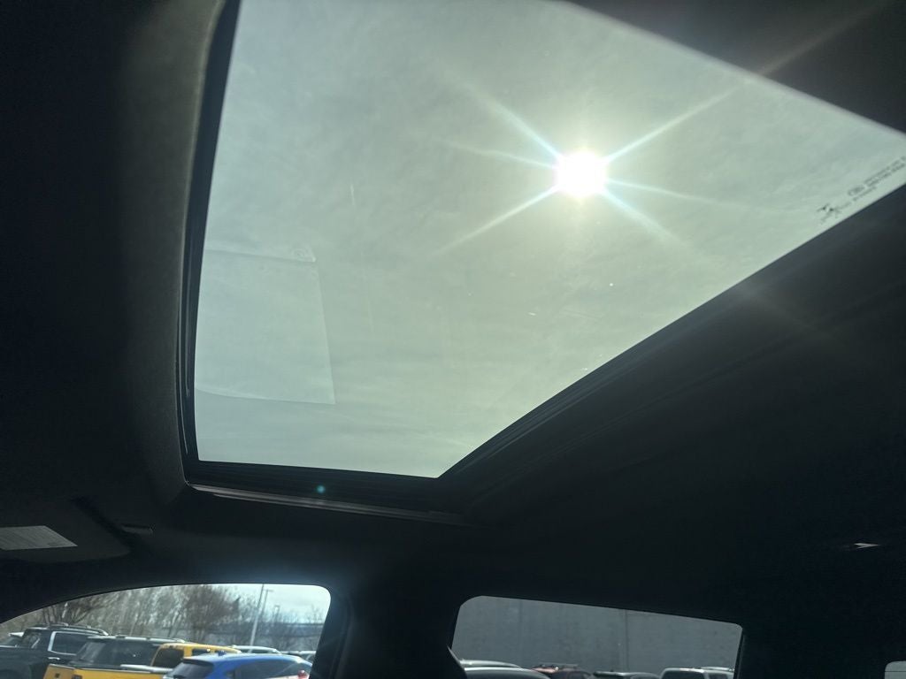 2022 GMC Sierra Limited AT4