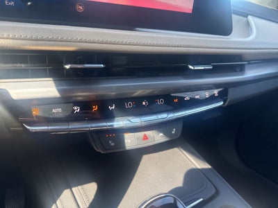 2024 Cadillac XT4 FWD Luxury