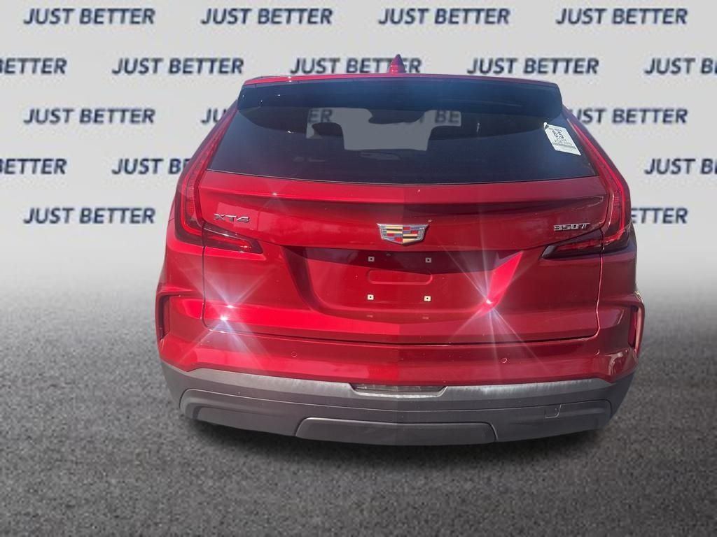 2024 Cadillac XT4 FWD Luxury