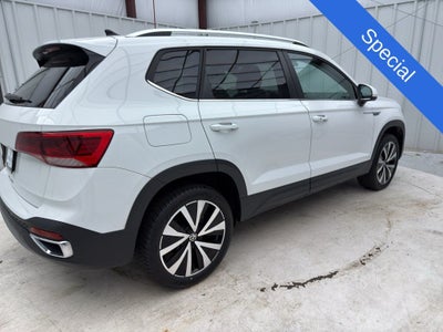 2024 Volkswagen Taos 1.5T SE