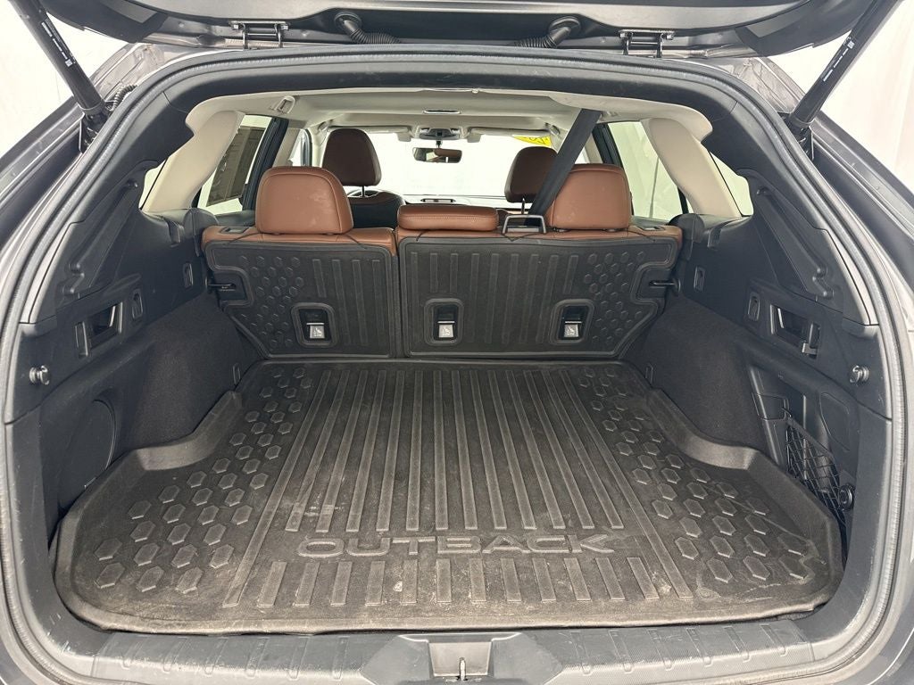 2020 Subaru Outback Touring XT