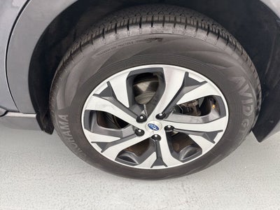 2020 Subaru Outback Touring XT