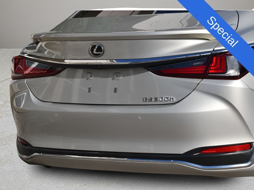 2023 Lexus ES 300h