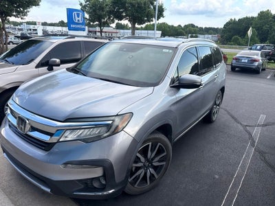 2019 Honda Pilot Touring 8 Passenger