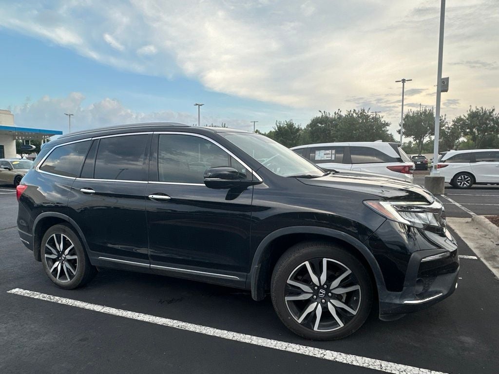 2021 Honda Pilot Touring 8 Passenger