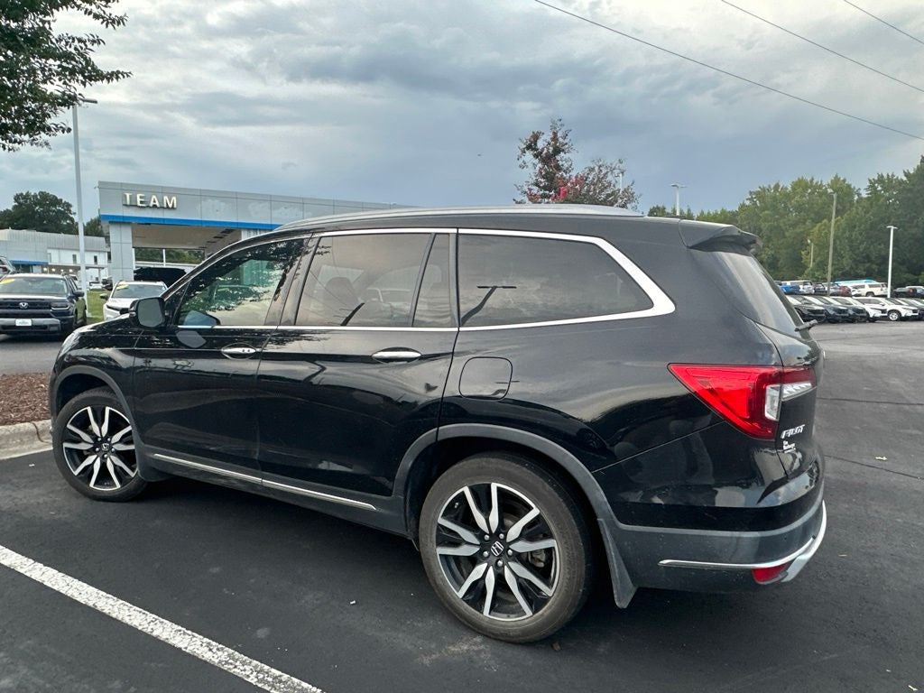 2021 Honda Pilot Touring 8 Passenger