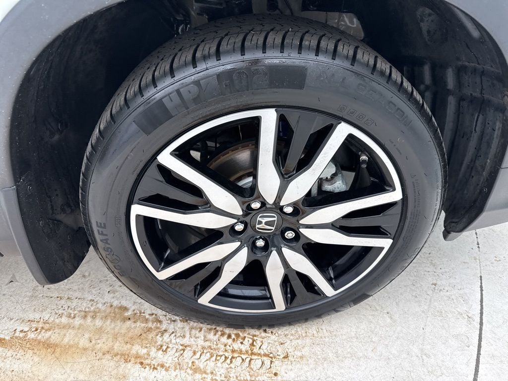 2022 Honda Pilot Touring 8 Passenger