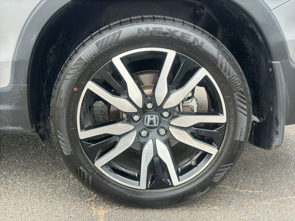 2021 Honda Pilot Touring 8 Passenger