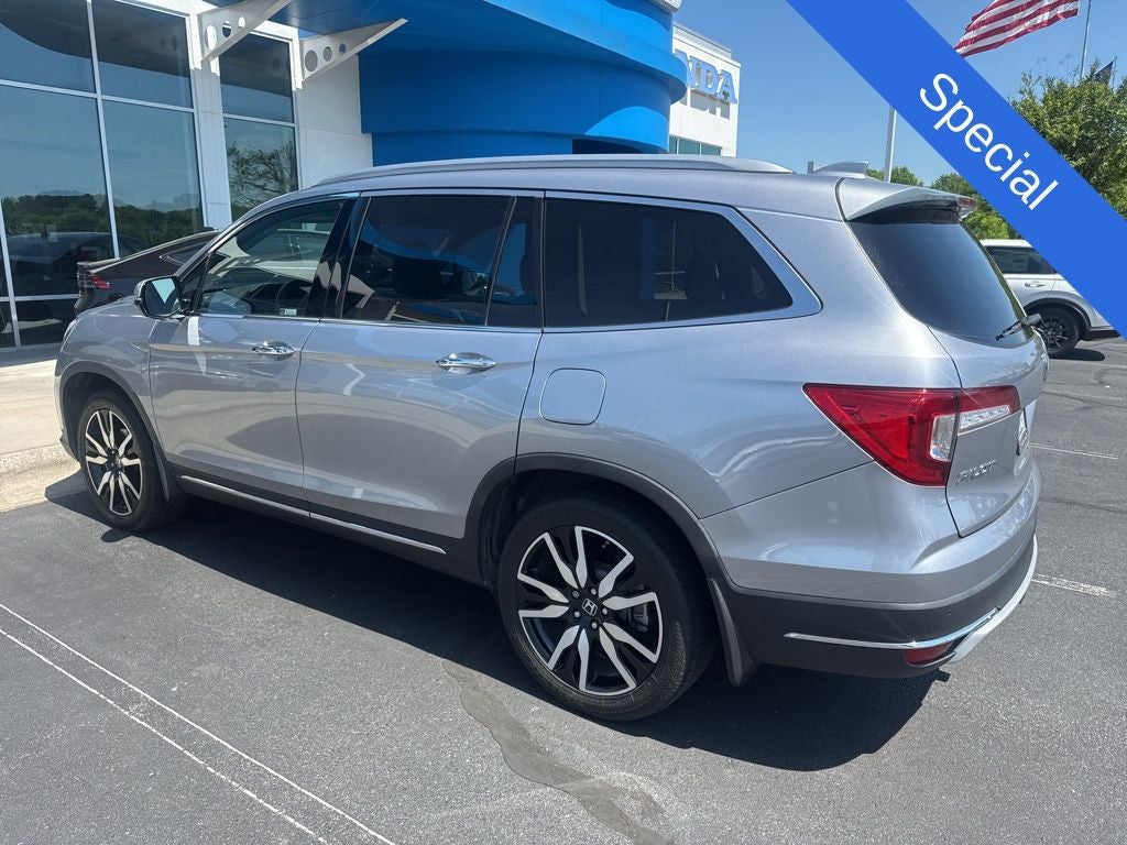 2021 Honda Pilot Touring 8 Passenger