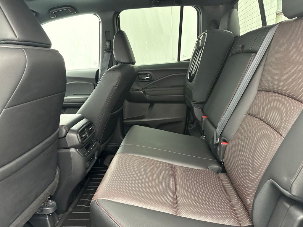 2025 Honda Ridgeline Black Edition