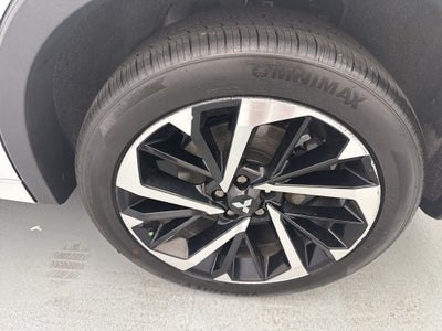 2023 Mitsubishi Outlander SEL