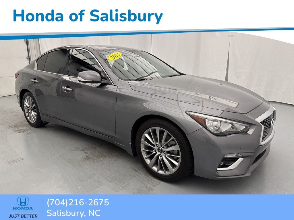 2023 INFINITI Q50 LUXE