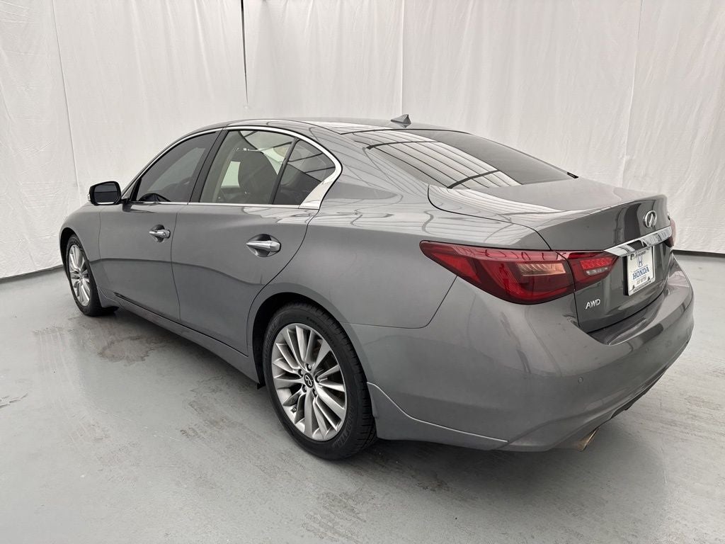 2023 INFINITI Q50 LUXE