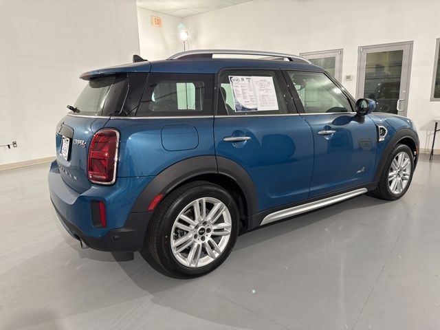 2024 MINI Cooper S Countryman Iconic