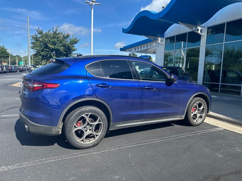2022 Alfa Romeo Stelvio Sprint