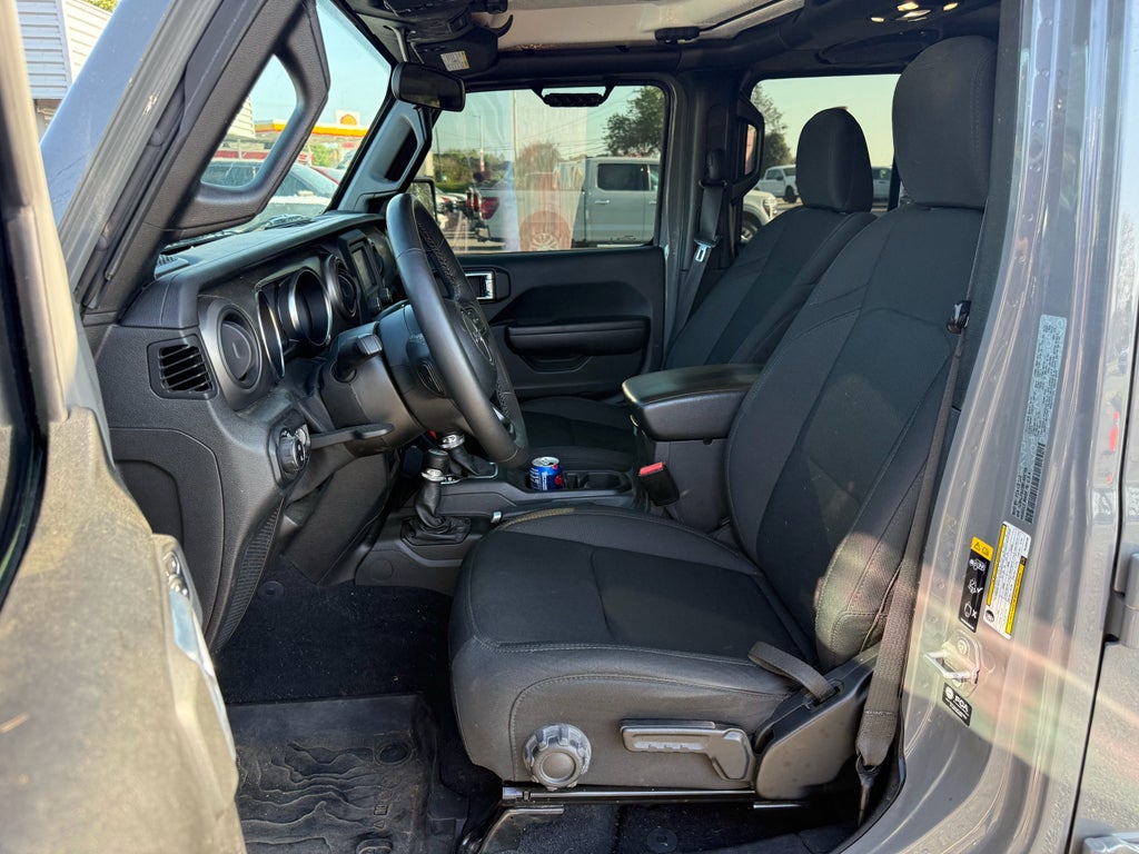 2021 Jeep Gladiator Willys