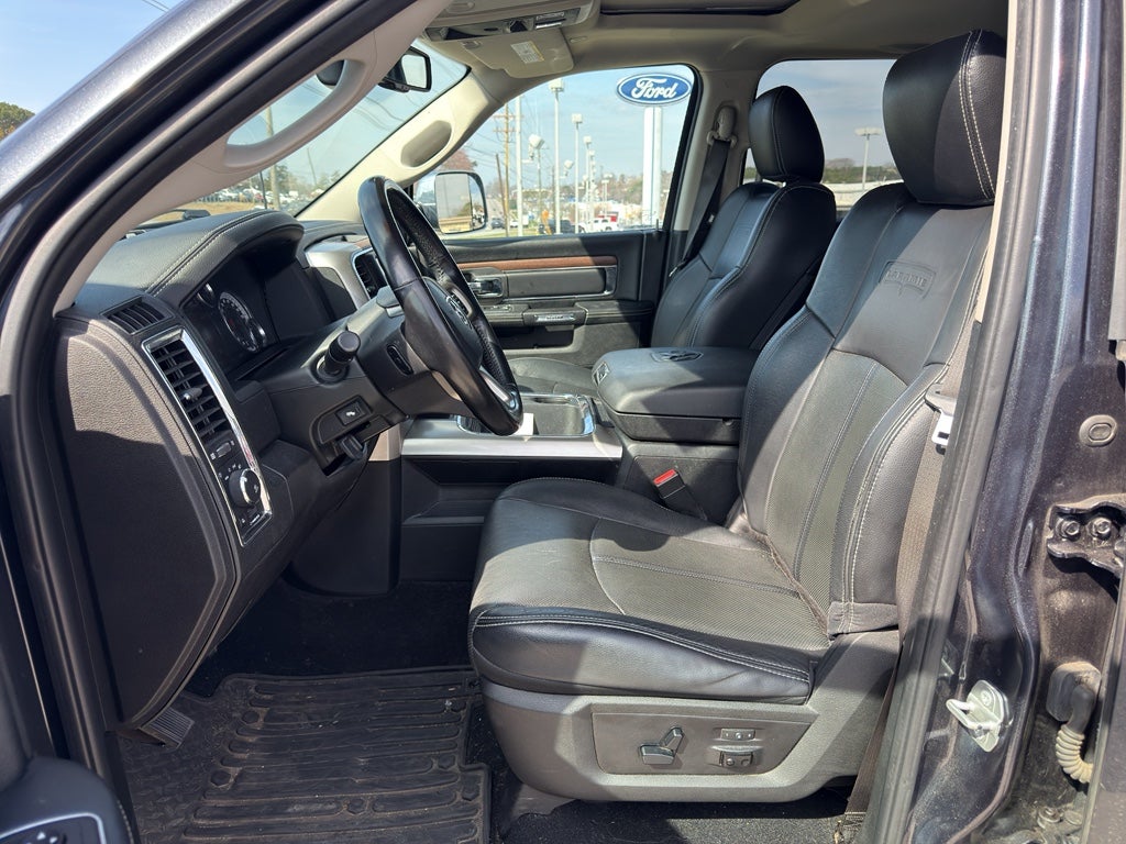 2019 RAM 1500 Classic Laramie