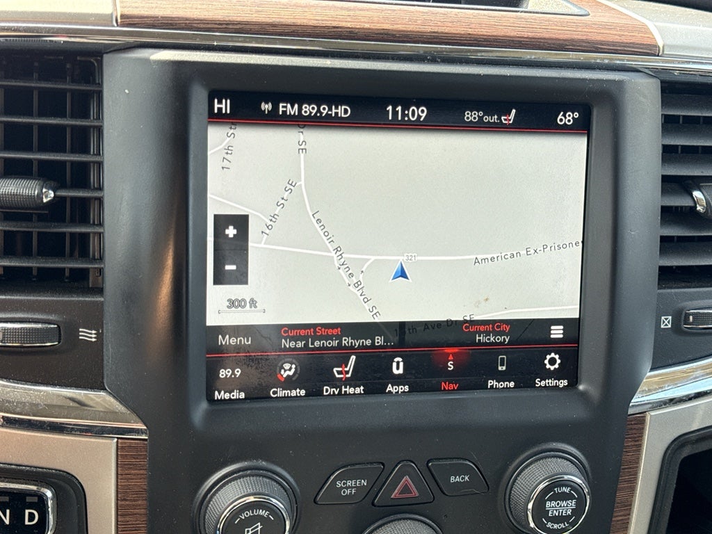 2019 RAM 1500 Classic Laramie