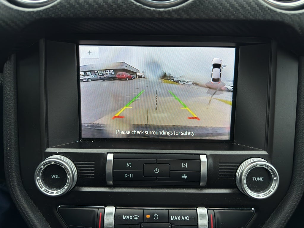 2022 Ford Mustang EcoBoost