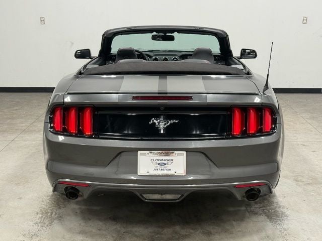 2015 Ford Mustang V6