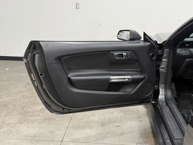 2015 Ford Mustang V6