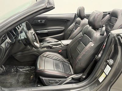 2015 Ford Mustang V6