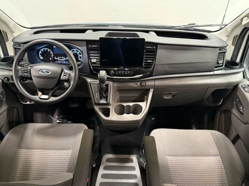 2024 Ford Transit Wagon XLT