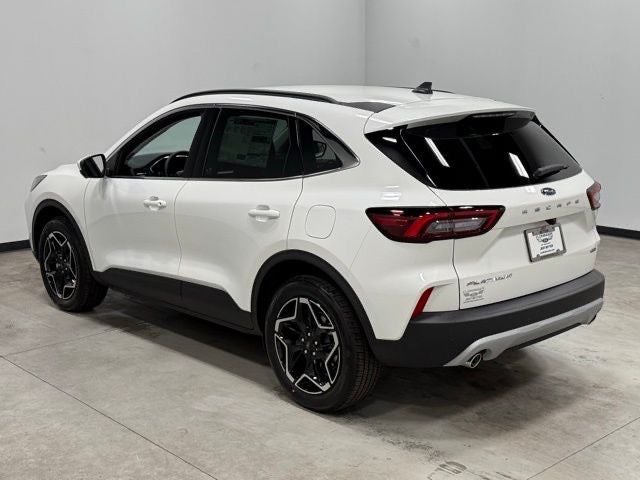 2026 Ford Escape Hybrid Platinum