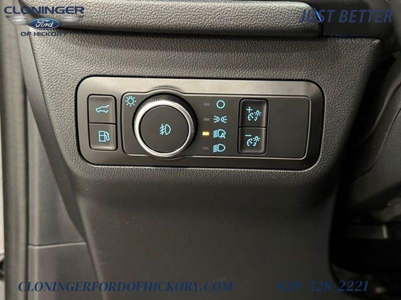 2026 Ford Escape Hybrid ST-Line Select