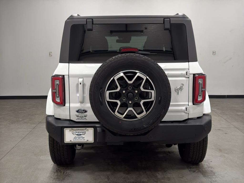 2024 Ford Bronco Outer Banks