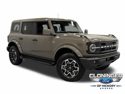 2026 Ford Bronco Outer Banks