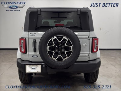 2026 Ford Bronco Outer Banks