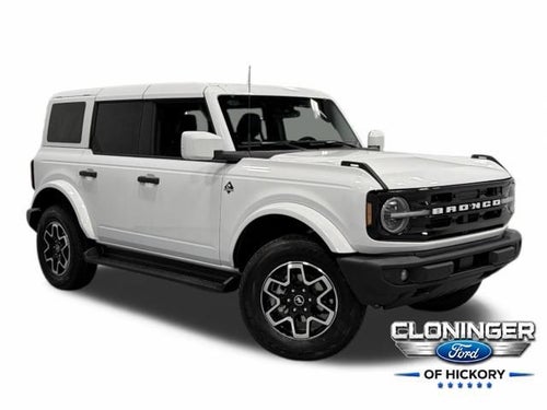 2026 Ford Bronco Outer Banks