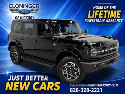 2026 Ford Bronco Outer Banks
