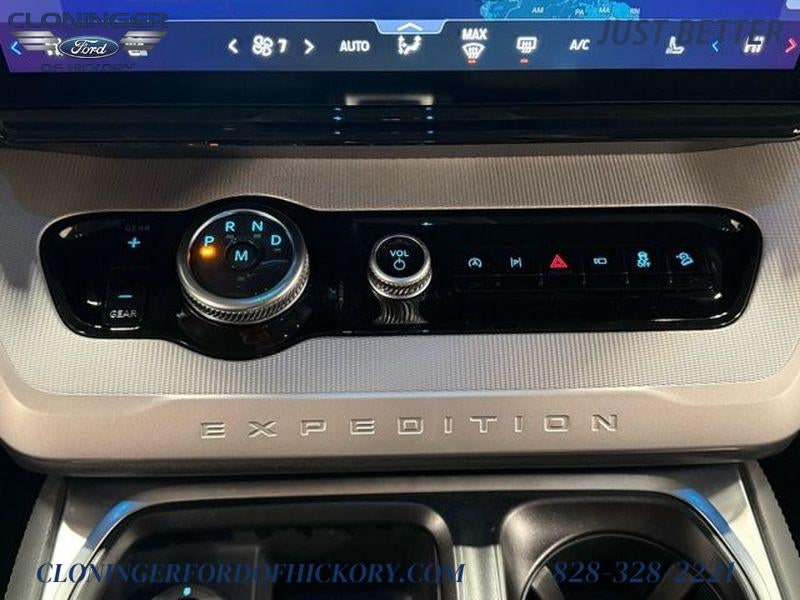 2026 Ford Expedition Active