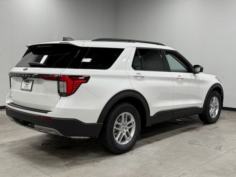 2026 Ford Explorer Active (200A)