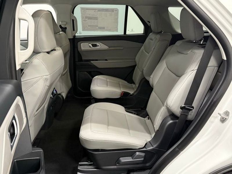 2026 Ford Explorer Active (200A)