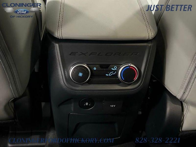 2026 Ford Explorer Active (200A)