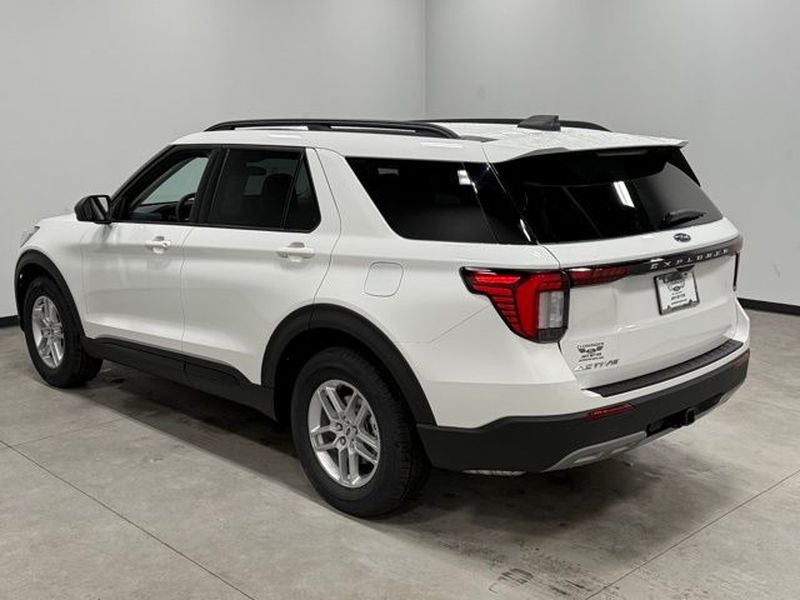 2026 Ford Explorer Active (200A)