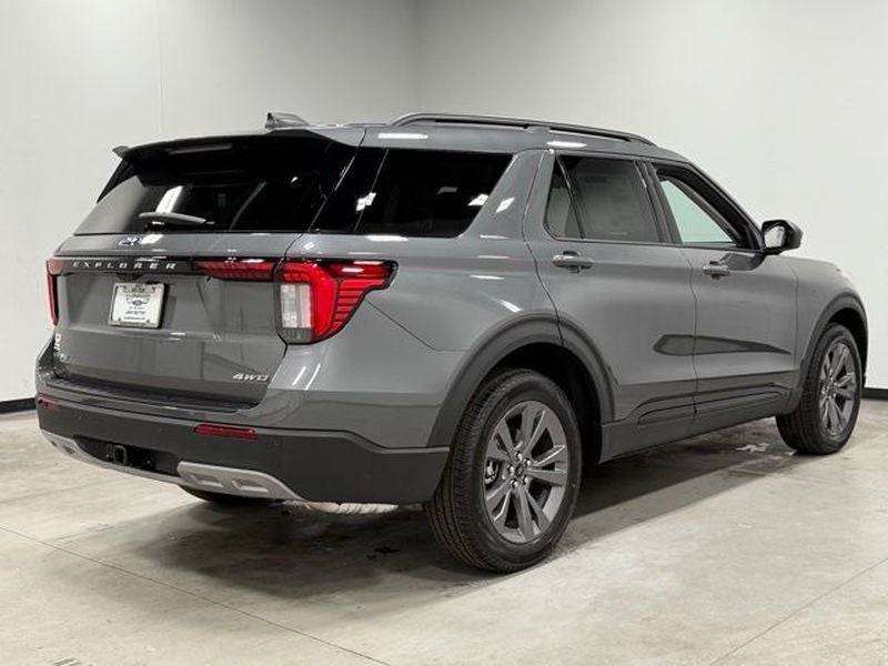 2026 Ford Explorer Active (200A)