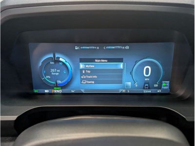 2025 Ford F-150 Lightning Flash