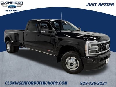 2026 Ford F-350SD Platinum DRW