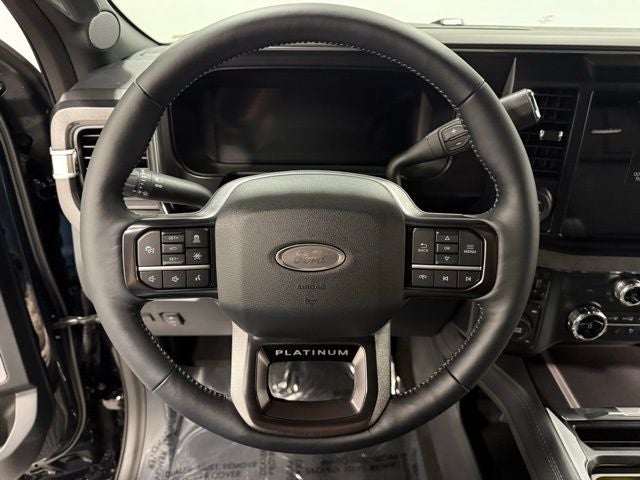 2026 Ford F-350SD Platinum DRW