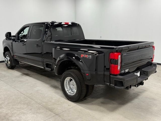 2026 Ford F-350SD Platinum DRW